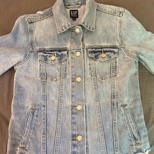 GAP denim ripped jacket (light blue)